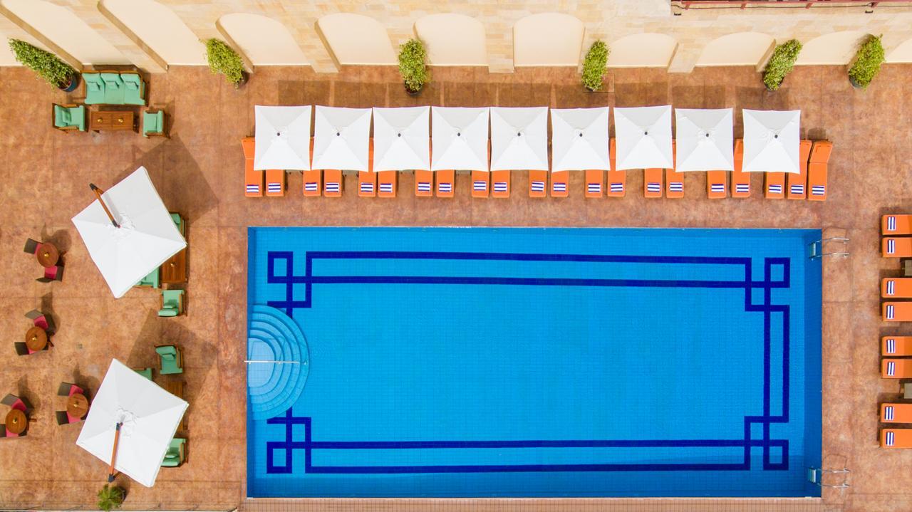Burj On Bay Hotel Джуния Экстерьер фото