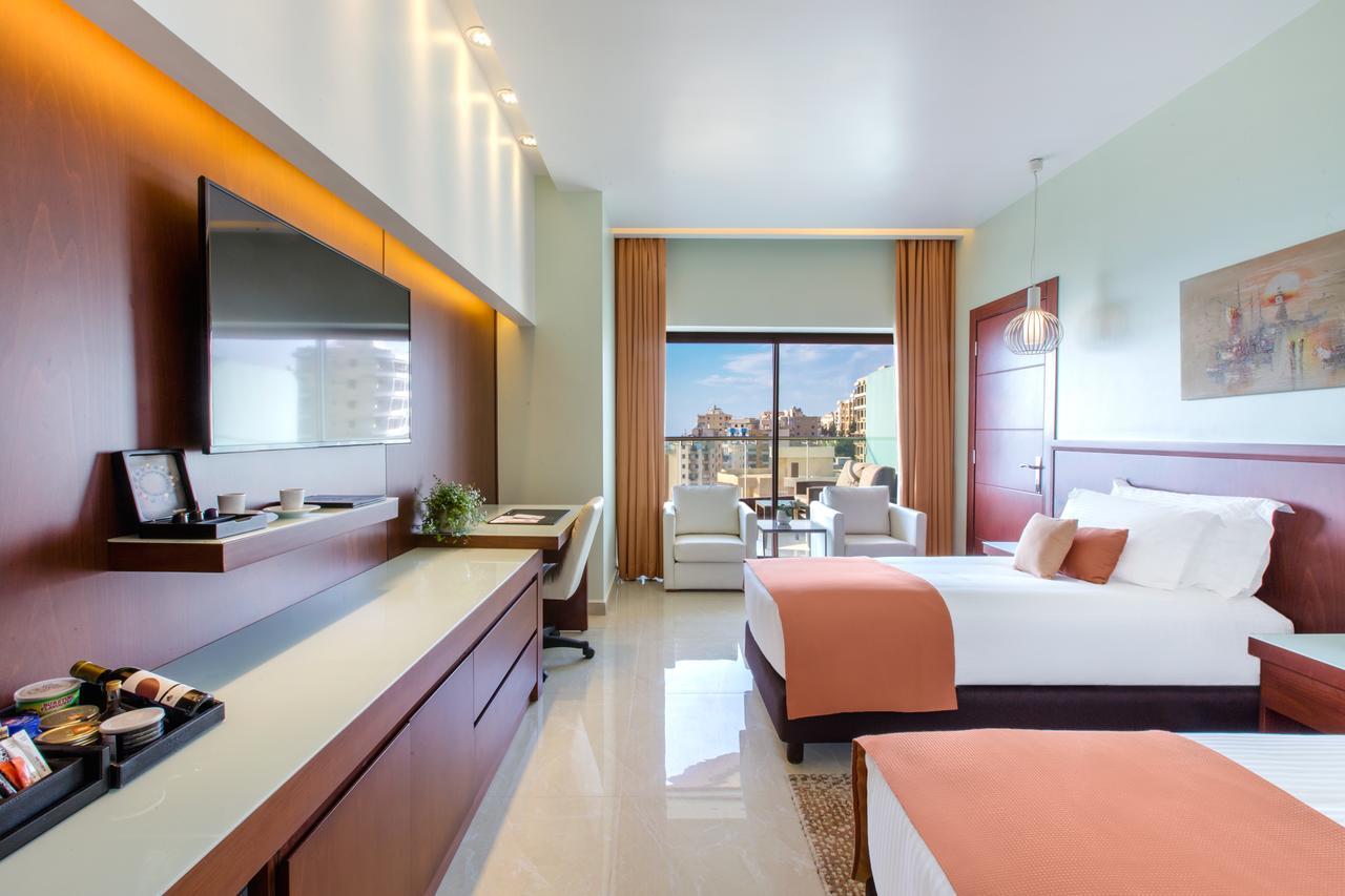Burj On Bay Hotel Джуния Экстерьер фото